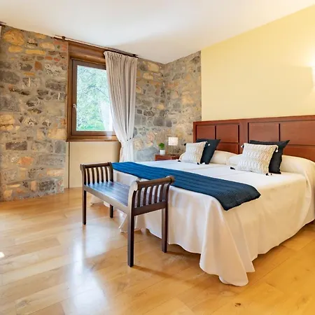 מלון Rural El Pandal