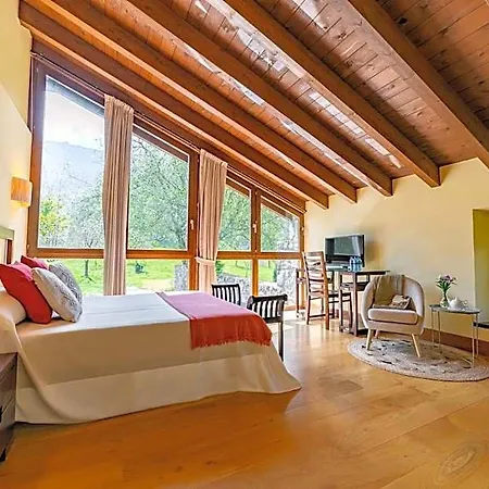 Hotel Rural El Pandal 3*