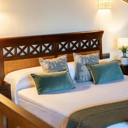 מלון Rural El Pandal